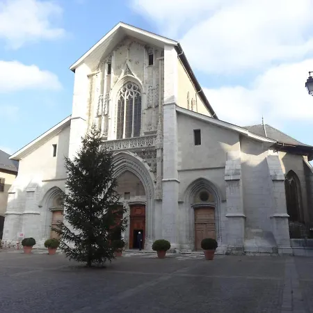 La Pérouse 4*